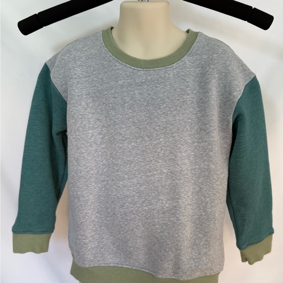 Cat & Jack Other - Cat & Jack Kids’ Colorblock Sweatshirt – Size 5T Crewneck - EUC - Gray Pullover